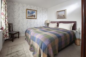 Bedroom- click for photo gallery